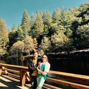 Meet your Posher, Thuc